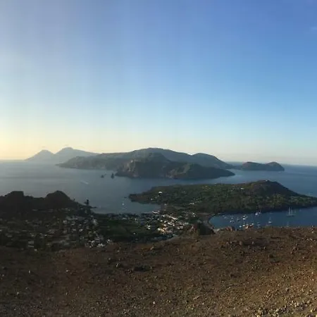 Le Sabbie Nere * Vulcano (Isola)